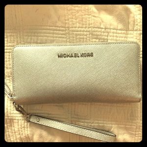 Michael Kors Silver Leather Wristlet